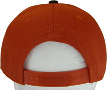 Wisconsin Diagonal Split Color Font Snapback Baseball Cap (Red/White)